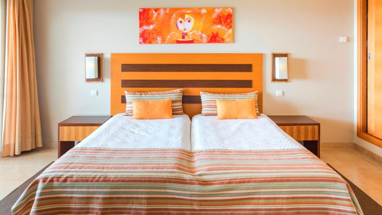 Alfagar Aparthotel อัลบูเฟรา ภายนอก รูปภาพ