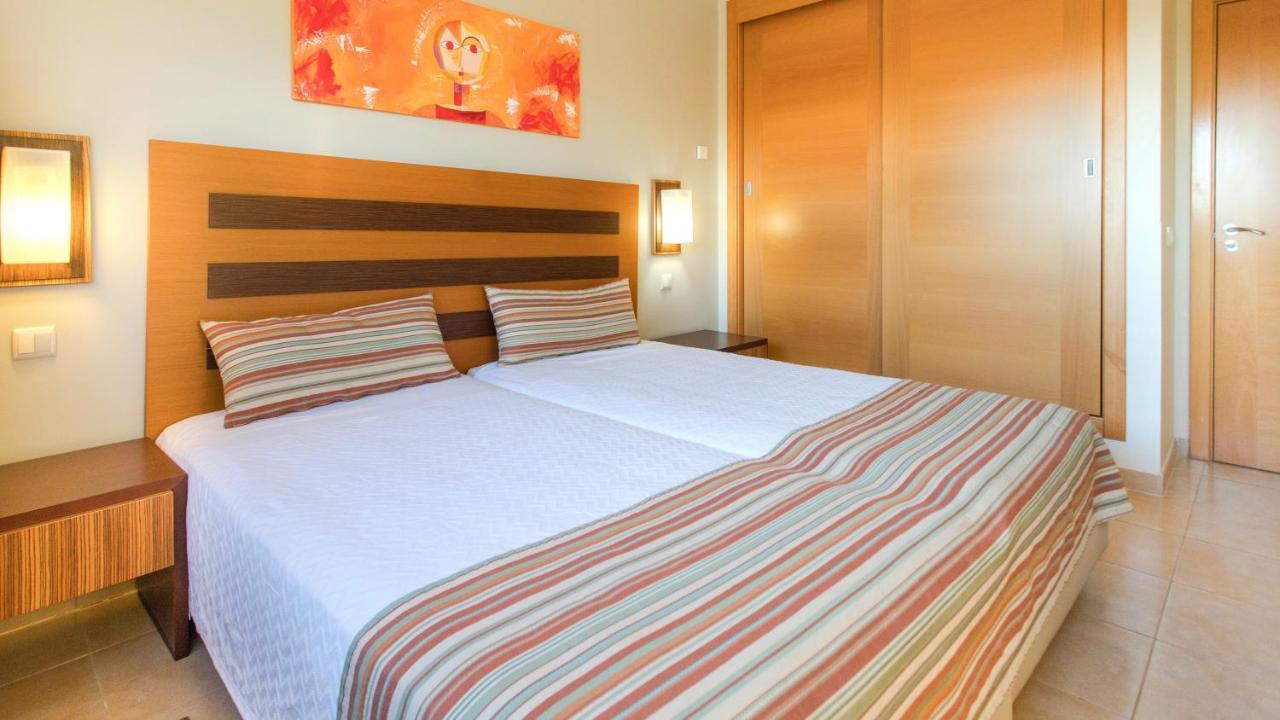 Alfagar Aparthotel อัลบูเฟรา ภายนอก รูปภาพ