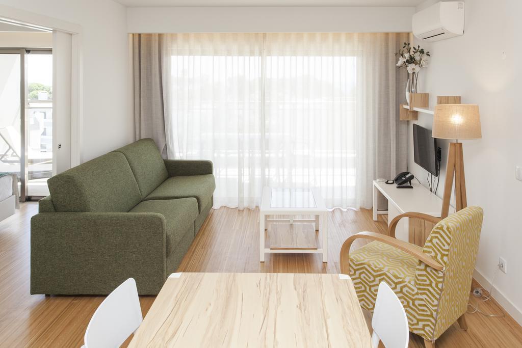 Alfagar Aparthotel อัลบูเฟรา ภายนอก รูปภาพ
